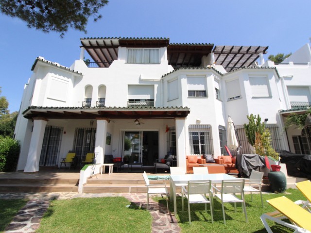 Townhouse, Nueva Andalucia