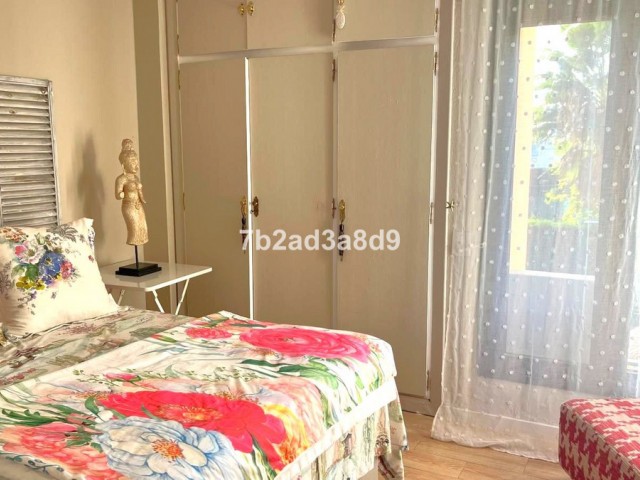 3 Bedrooms Apartment in Puerto Banús