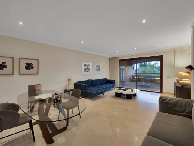 Apartamento, Bahía de Marbella, R5304808