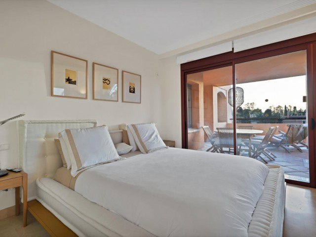 Apartamento, Bahía de Marbella, R5304808