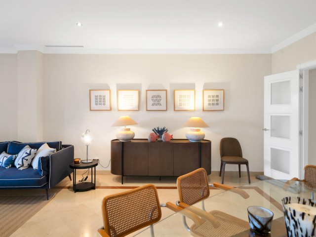 Huoneisto, Bahía de Marbella, R5304808