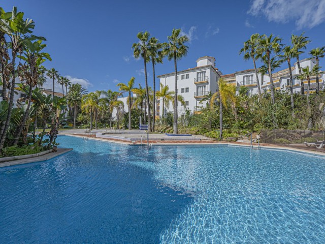 Apartment, Elviria