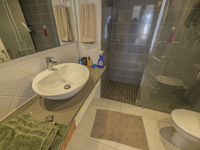 2 Slaapkamer Appartement in Elviria
