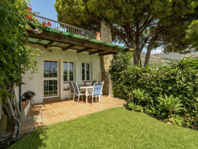 6 Bedrooms Villa in Fuengirola