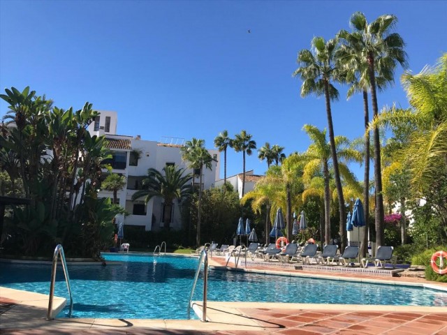2 Slaapkamer Appartement in Elviria