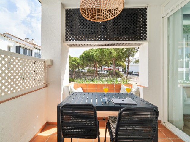 2 Slaapkamer Appartement in Elviria