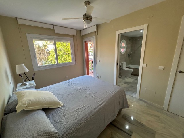 4 Slaapkamer Rijtjeshuis in Atalaya