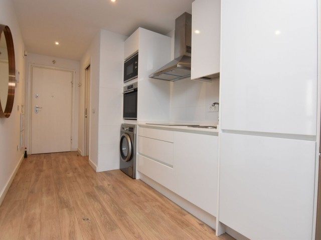 2 Slaapkamer Appartement in Torremolinos