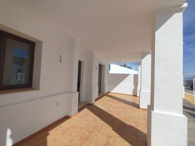 3 Slaapkamer Rijtjeshuis in Doña Julia