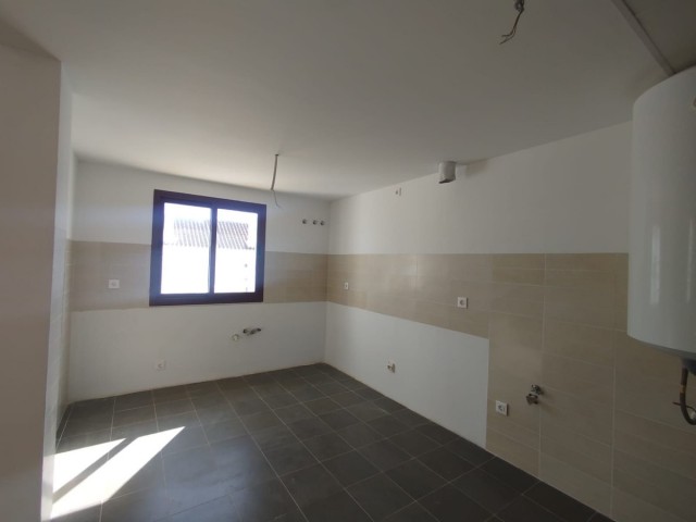 3 Slaapkamer Rijtjeshuis in Doña Julia