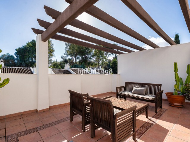 3 Bedrooms Townhouse in Nueva Andalucía