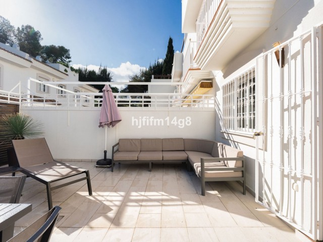 3 Bedrooms Townhouse in Nueva Andalucía