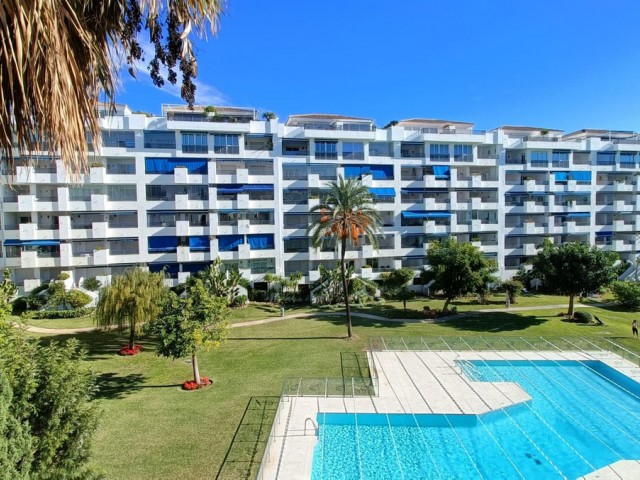 Apartment, Puerto Banús, R4926076