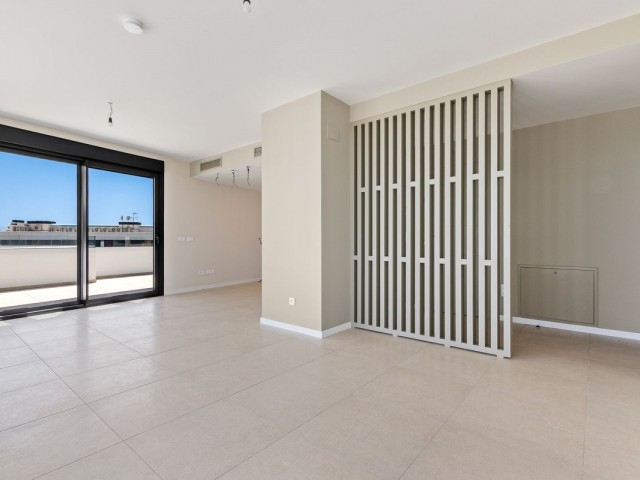 Penthouse, Playamar, R5122831