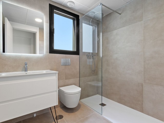 Penthouse avec 2 Chambres  à Playamar