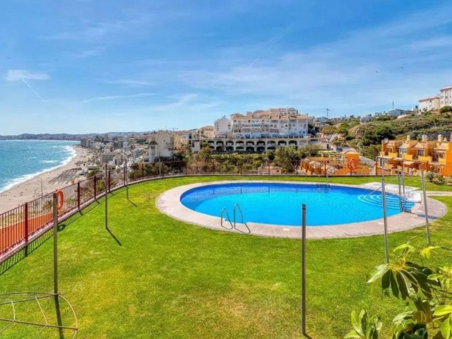 Penthouse avec 2 Chambres  à Benalmadena