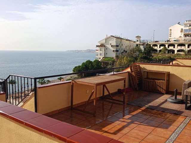 Penthouse avec 2 Chambres  à Benalmadena