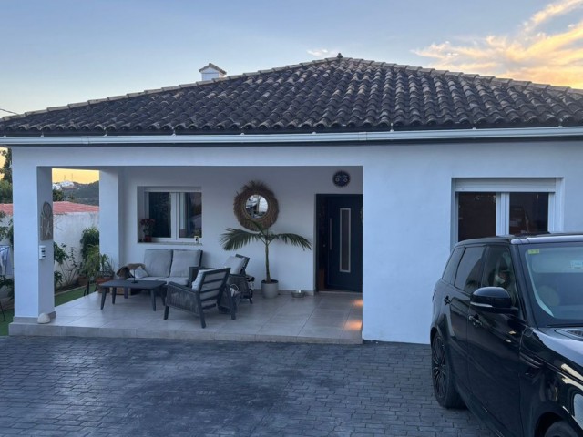3 Makuuhuoneen Huvila La Cala de Mijas