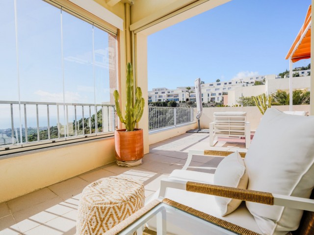 Penthouse in Altos de los Monteros