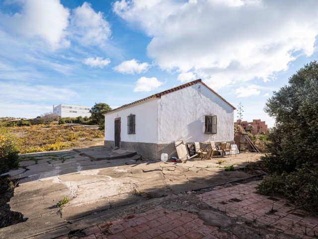 2 Bedrooms Villa in Manilva