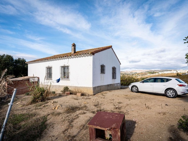 2 Bedrooms Villa in Manilva