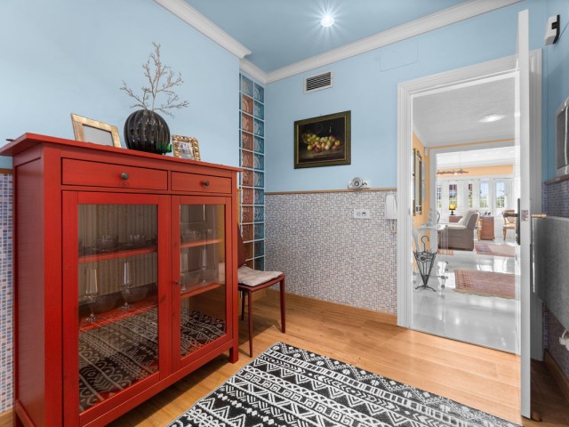 Apartamento con 3 Dormitorios  en Mijas