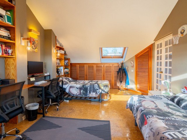 4 Bedrooms Townhouse in Estepona