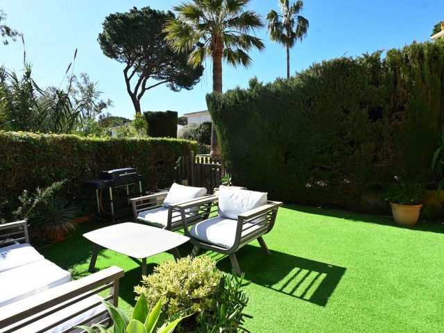 Villa avec 2 Chambres  à Calahonda