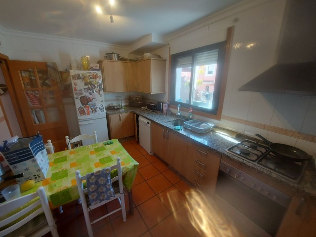 3 Schlafzimmer Reihenhaus in San Luis de Sabinillas