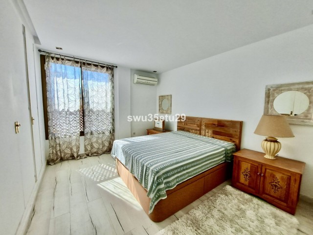 2 Bedrooms Apartment in La Mairena