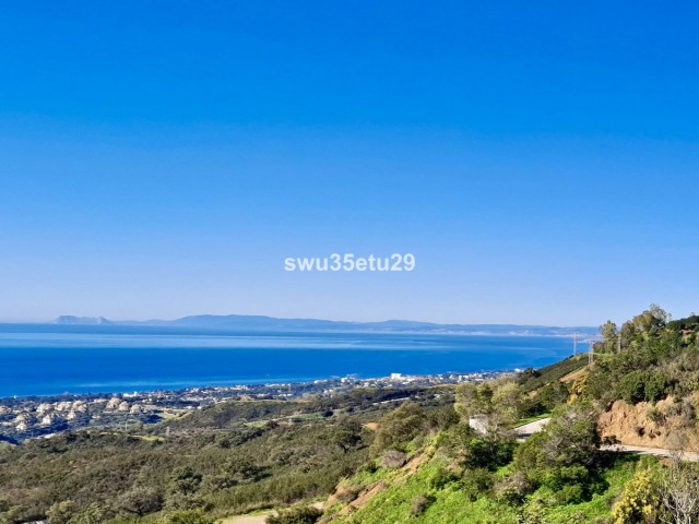 2 Bedrooms Apartment in La Mairena