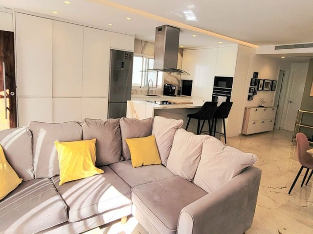 Apartment, Puerto Banús, R5308555