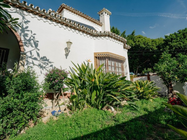 Villa, Los Pacos, R5310052