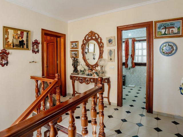 Villa avec 5 Chambres  à Los Pacos