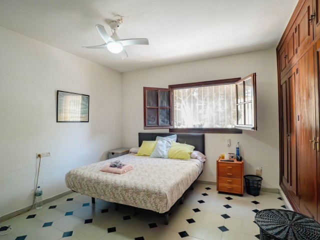 Villa avec 5 Chambres  à Los Pacos
