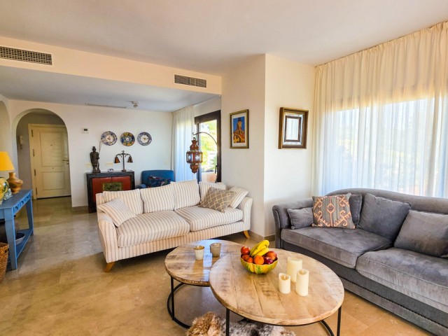 Penthouse in La Duquesa