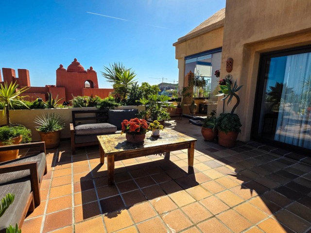 Penthouse in La Duquesa