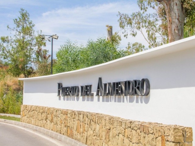 Parcelle, Los Almendros, R5310508