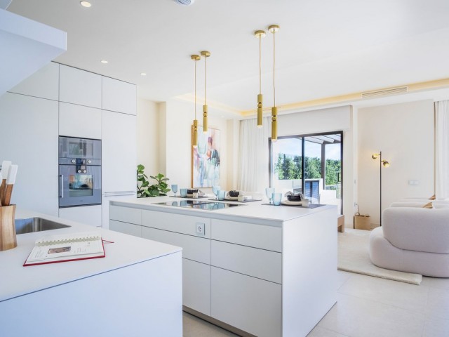 Villa avec 4 Chambres  à New Golden Mile