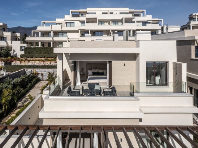 Villa avec 4 Chambres  à New Golden Mile