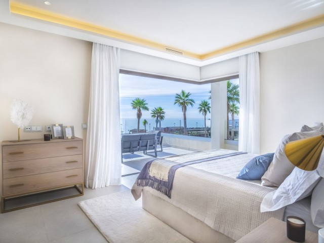 Villa avec 4 Chambres  à New Golden Mile