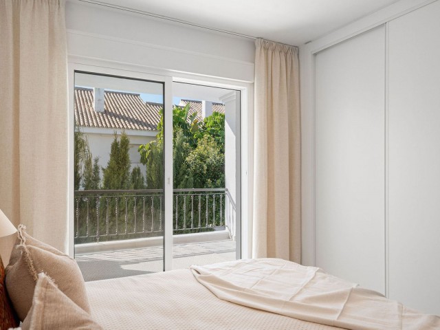 3 Bedrooms Townhouse in Nueva Andalucía