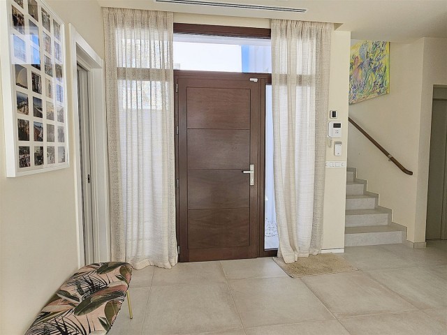 5 Bedrooms Villa in Riviera del Sol