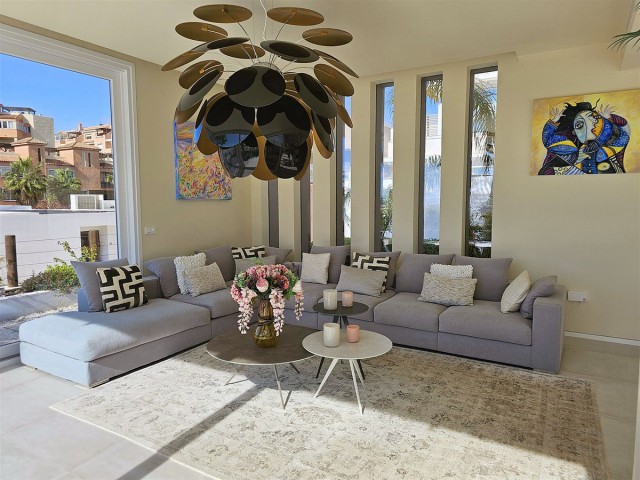 5 Bedrooms Villa in Riviera del Sol