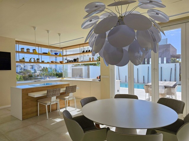 5 Bedrooms Villa in Riviera del Sol