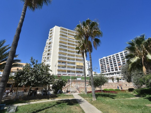 2 Bedrooms Apartment in Benalmadena