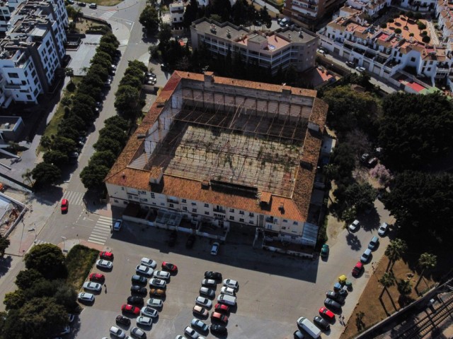 Kommerziell, La Colina, R5274619