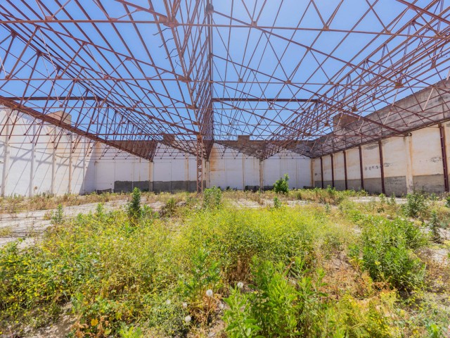 Commercial avec 0 Chambres  à La Colina