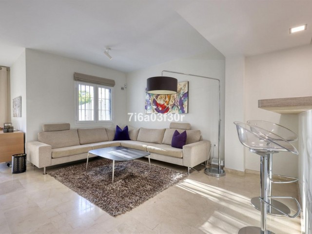 4 Bedrooms Townhouse in San Pedro de Alcántara
