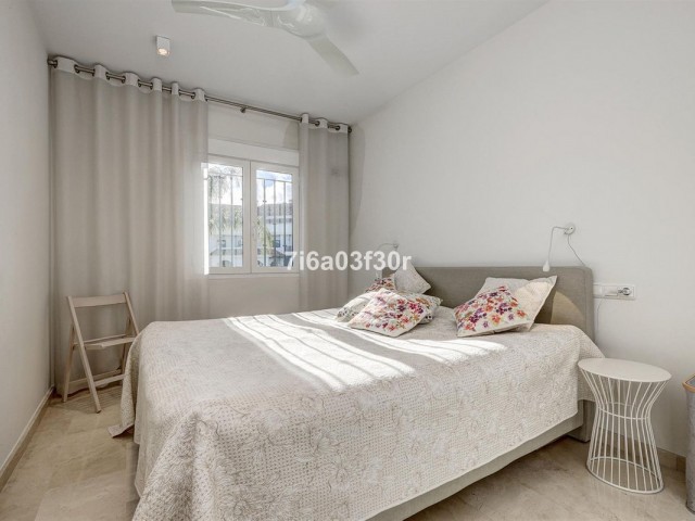 4 Bedrooms Townhouse in San Pedro de Alcántara